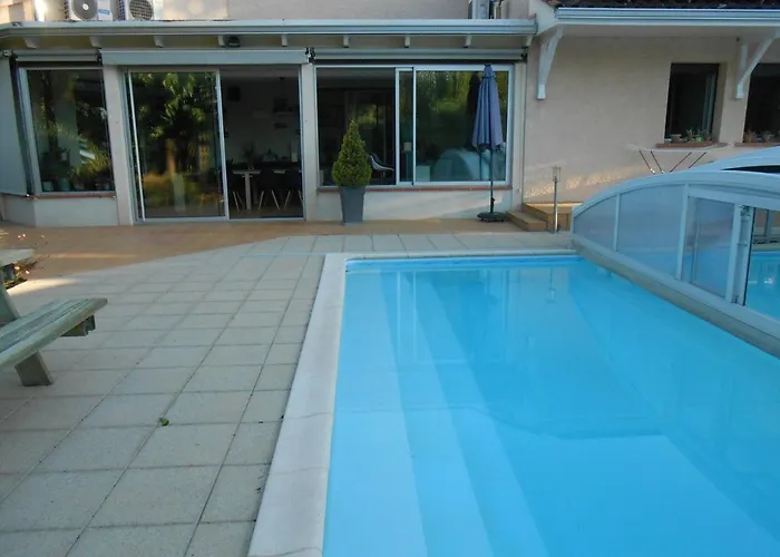 Avec Piscine - La Vialatte