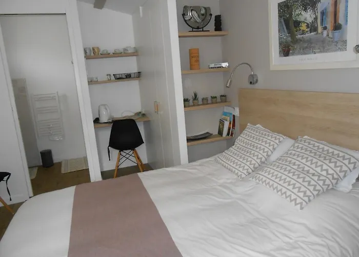 ベッド・アンド・ブレックファスト Avec Piscine - La Vialatte 3*