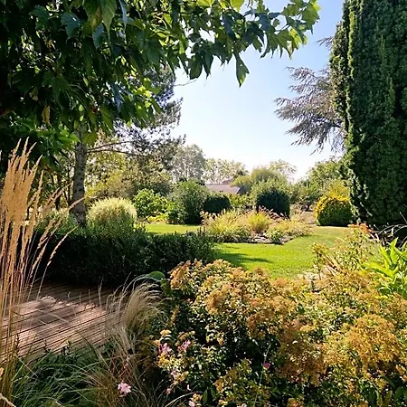 Avec Piscine - La Vialatte 3* Gaillac